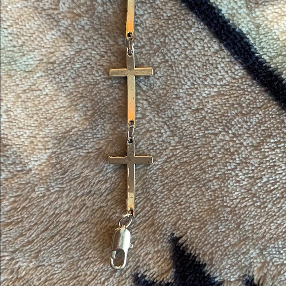 Cross bracelet - Picture 4 of 4